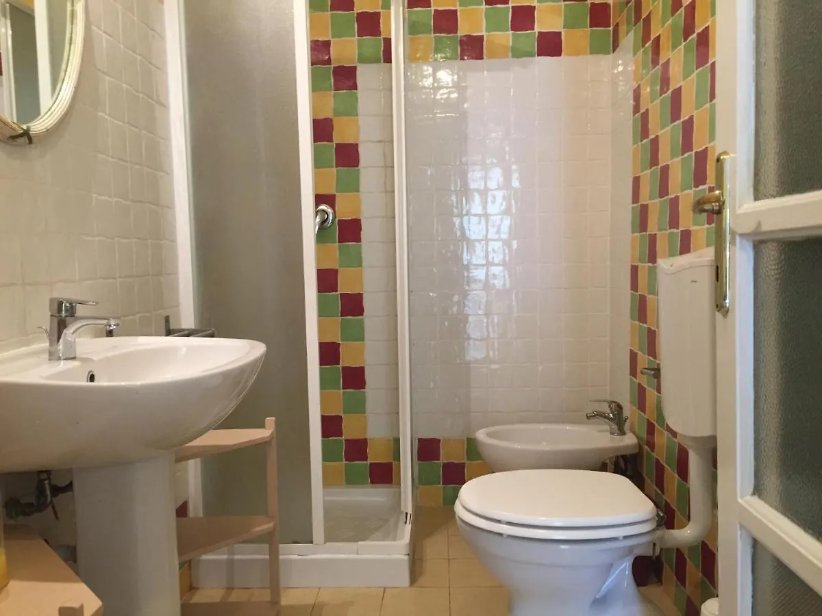 6 Keys Bed & Breakfast Pisa
