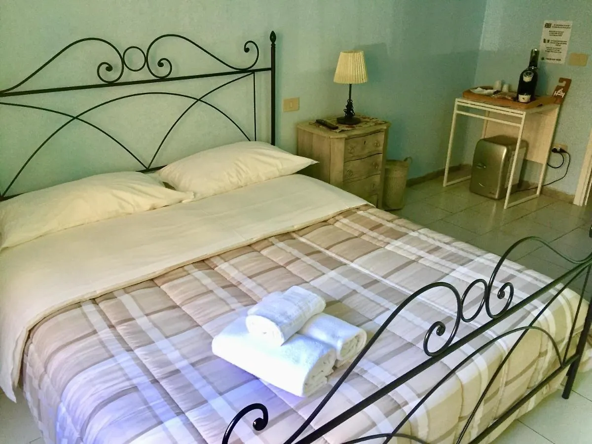 **  6 Keys Bed & Breakfast Pisa Italy