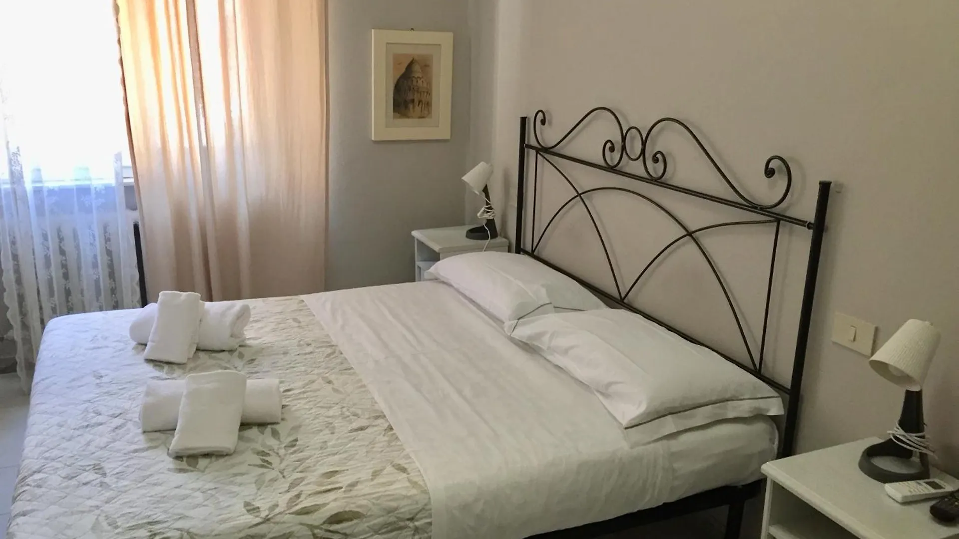 Bed and Breakfast 6 Keys Pisa
