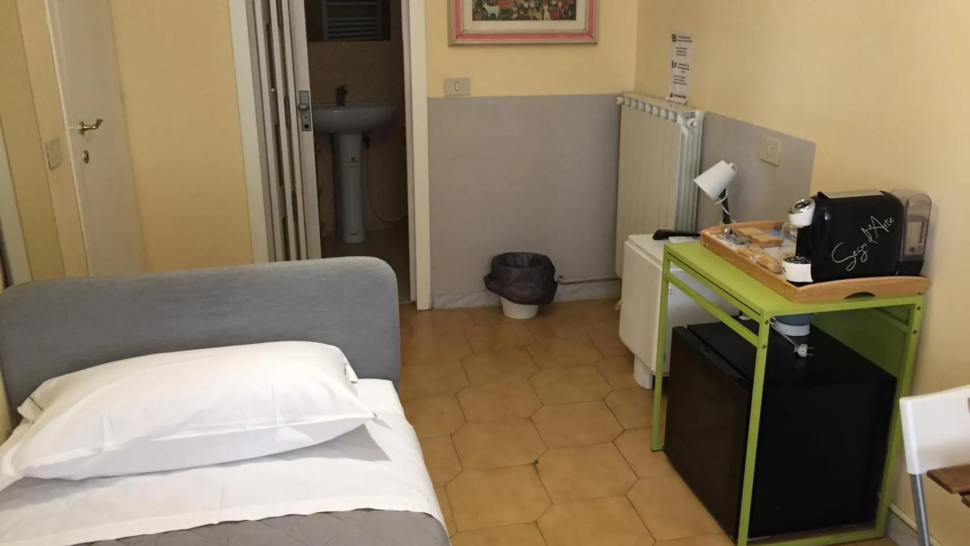 Bed and Breakfast 6 Keys Pisa Bed & Breakfast