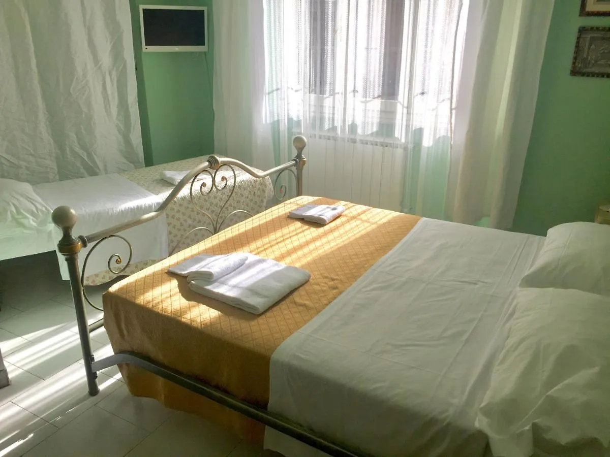 Bed & Breakfast Bed and Breakfast 6 Keys Pisa