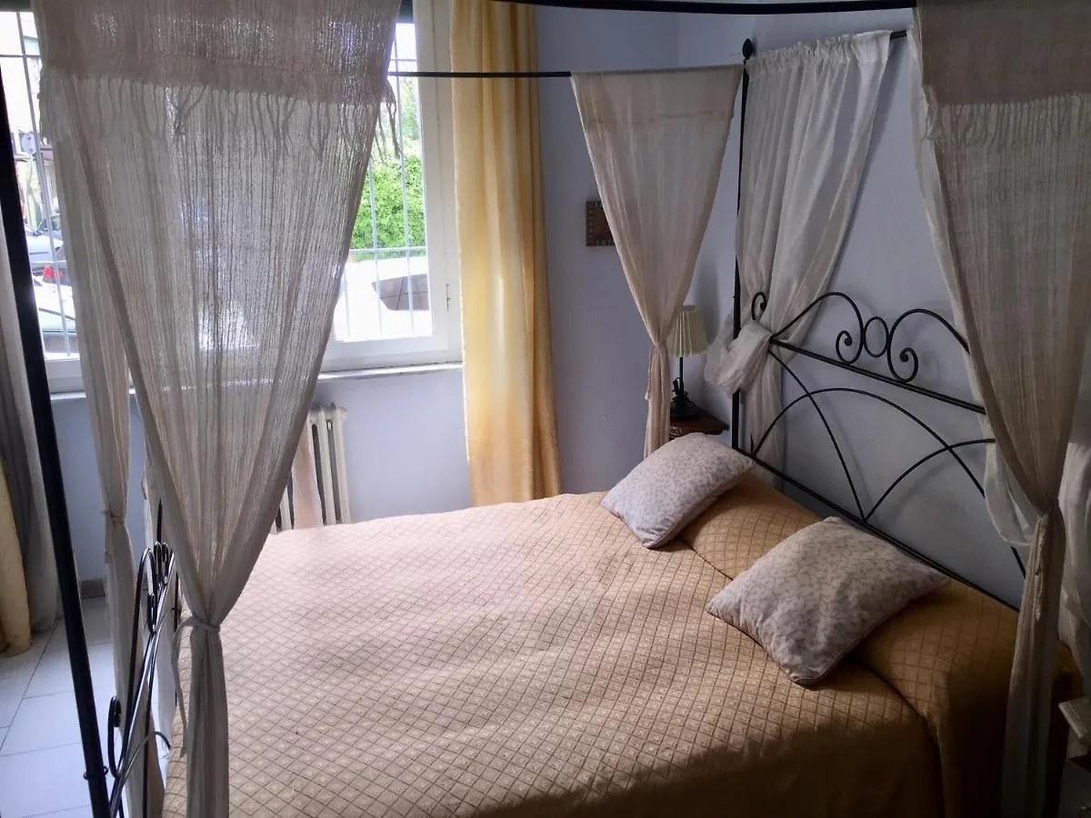 Bed and Breakfast 6 Keys Pisa 2*,  Itálie